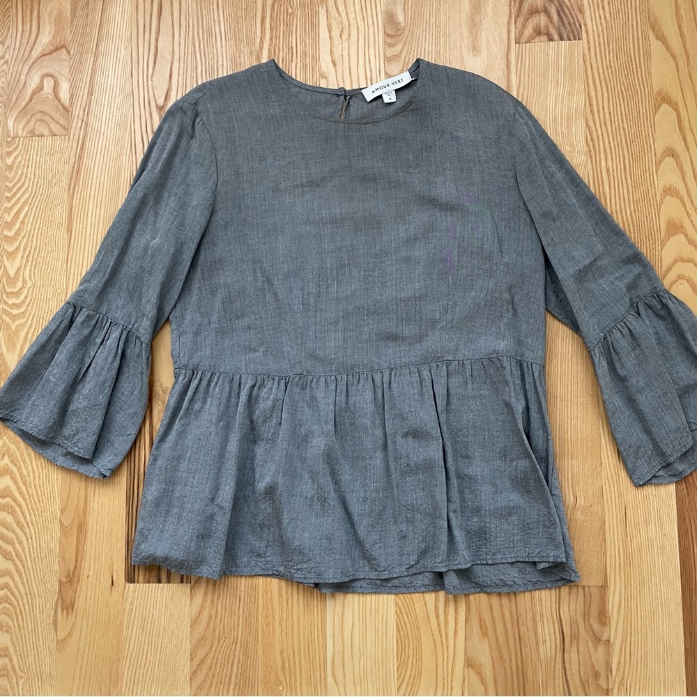 Amour Vert 3/4 sleeve peplum top, size medium